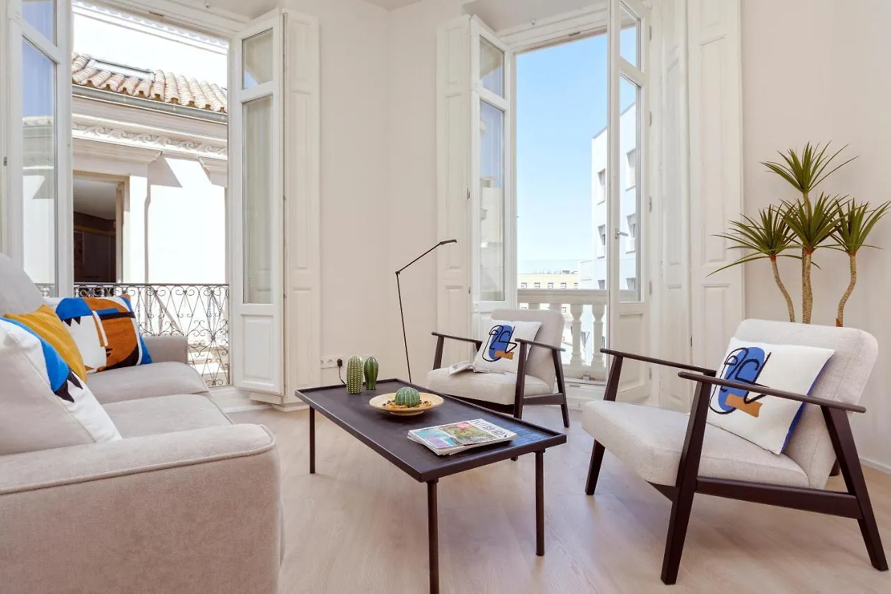 Apartamentos Thyssen Cisneros By Rent Me Málaga 0*,